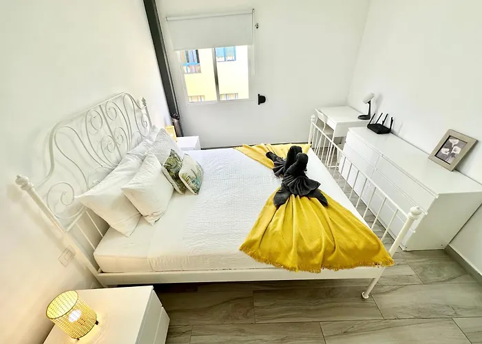 Mango Sorbet Super Central, 3 Desks, High Speed Internet, 3 Bedrooms And 2 Bathrooms Appartamento Corralejo