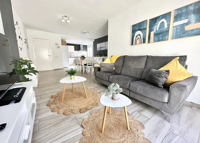 Appartamento Mango Sorbet Super Central, 3 Desks, High Speed Internet, 3 Bedrooms And 2 Bathrooms *